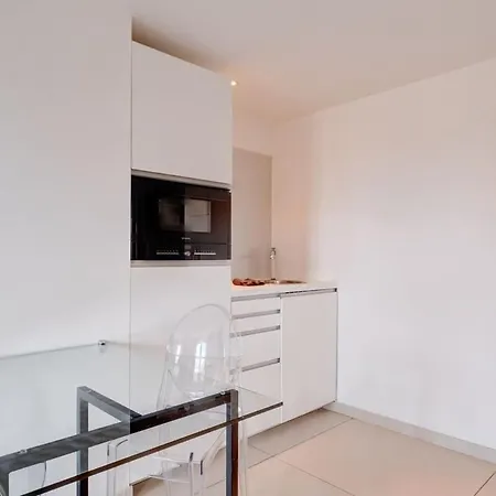 Centre De Apartment